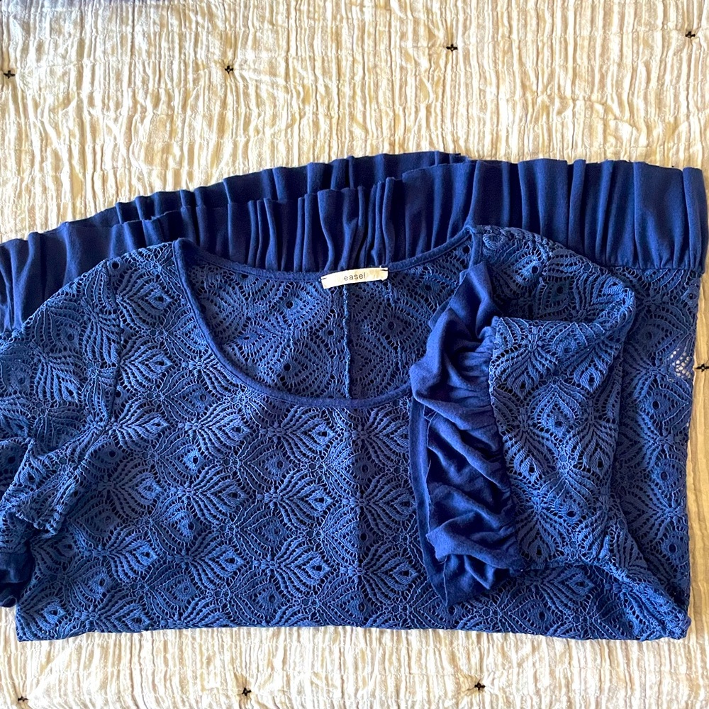 Blue Detailed Top - Picture 3 of 3